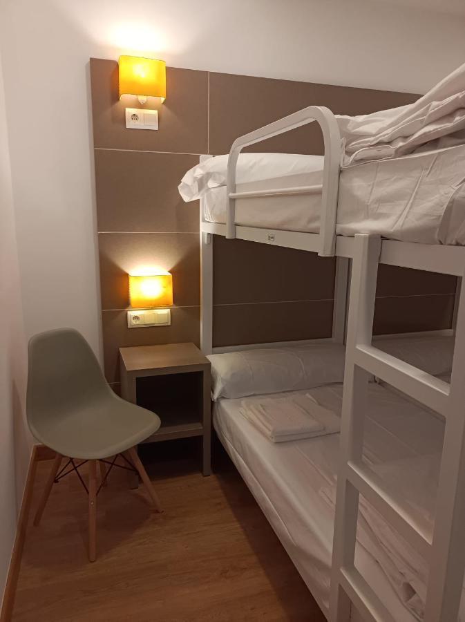 Albergue Hostel Nuestra Senora Del Camino 科巴罗 外观 照片