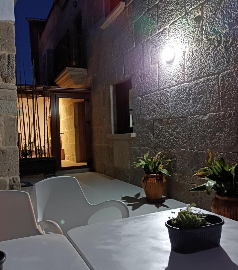 Albergue Hostel Nuestra Senora Del Camino 科巴罗 外观 照片